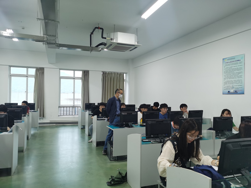 船舶工程学院举办船舶与海洋工程CAD/CAM技能竞赛