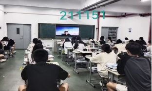 学校组织收看网络直播法治教育专题讲座