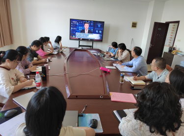 物流管理学院党总支召开中心组理论学习扩大会议